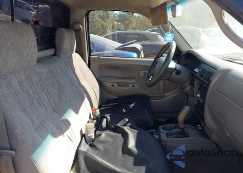 2003 Toyota Tacoma from USA, damaged, VIN 5TENL42N63Z257455